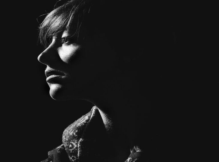 poze misto de profil