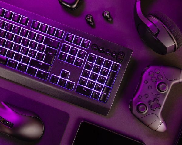 gaming-gear-keyboard-mouse-headphones-and-contr-2026-03-24-06-11-31-utc (3)